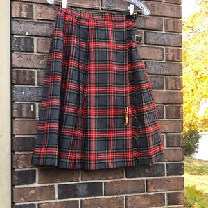 Wool Kilt in Red and Grey